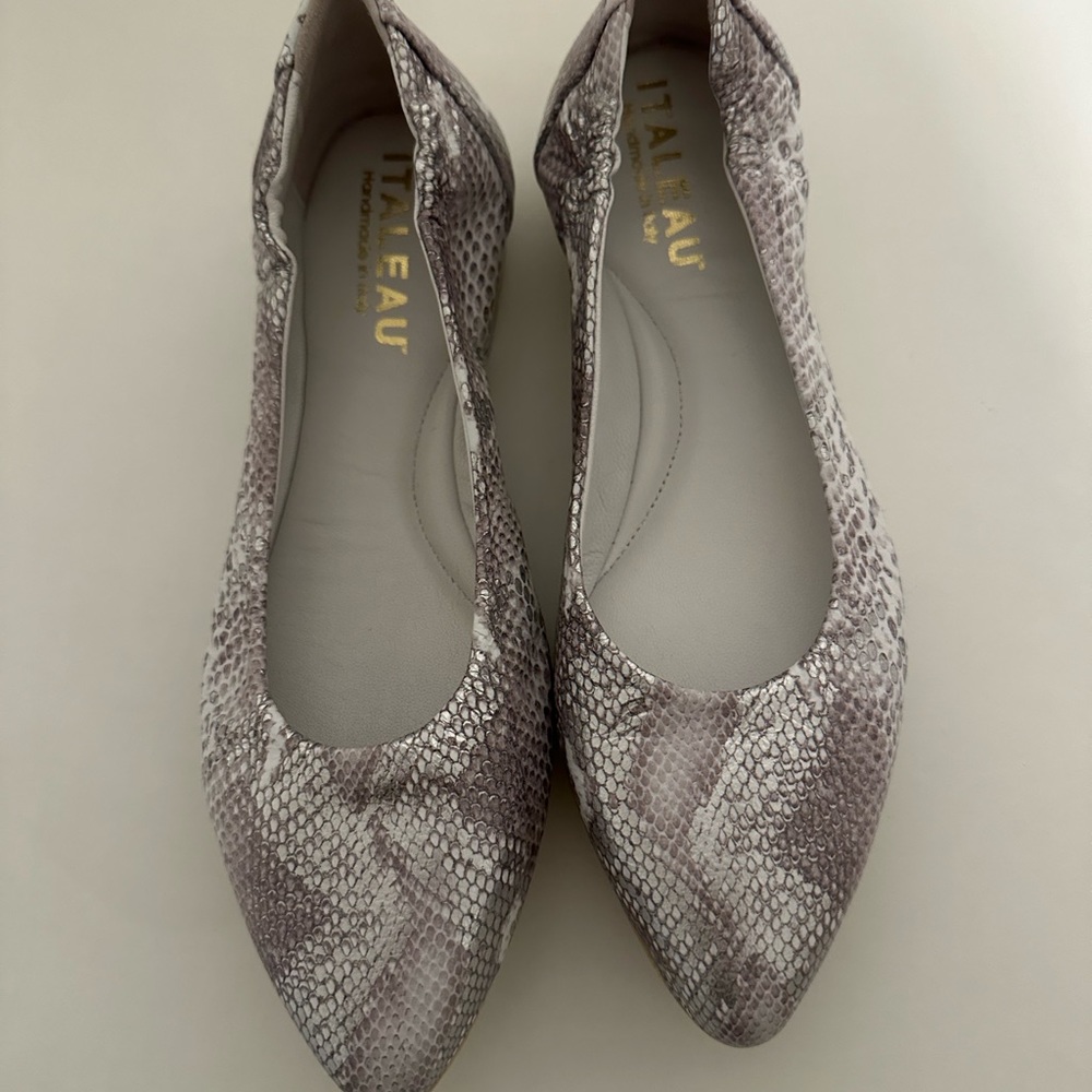 ITALEAU Leather Katia Ballet Flats